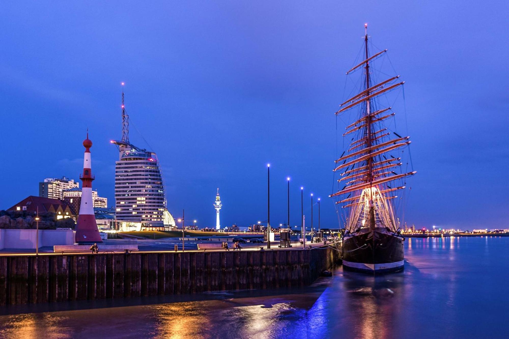 Atlantic Hotel Sail City Bremerhaven Extérieur photo